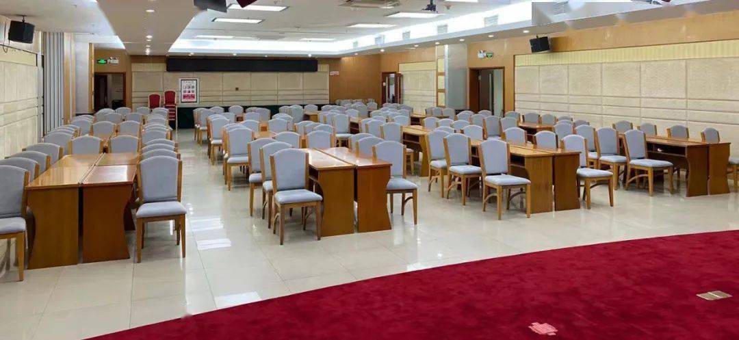 專業(yè)宴會服務與會議解決方案 島嶼式布局，B會議室，30人容納